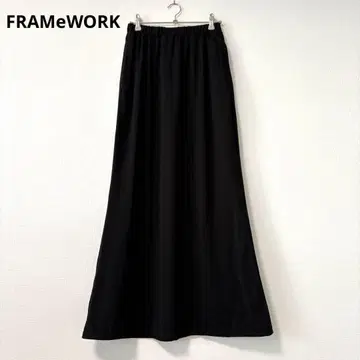 2025년 구매 현행 모델 프레임워크 컷 내로우 스커트 블랙 밴딩