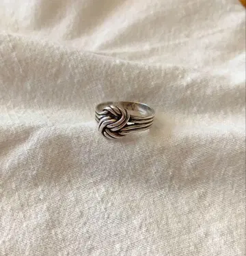 영국 빈티지 실버 트리니티 노트 반지