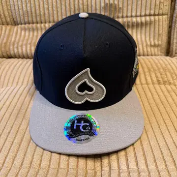 네이비 그레이 스냅백 캡