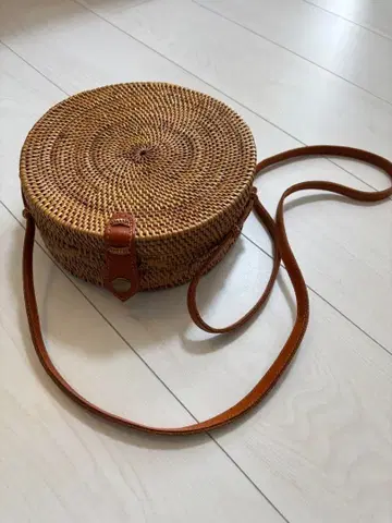 라운드형 스트로우 바스켓백 (길상menui)