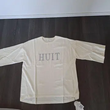 야마다 야크 로브 프린트 크림색 7부 소매 T셔츠