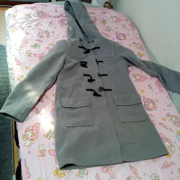 그레이 후드 부착 더플 코트