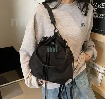 블랙 복조리형 숄더백