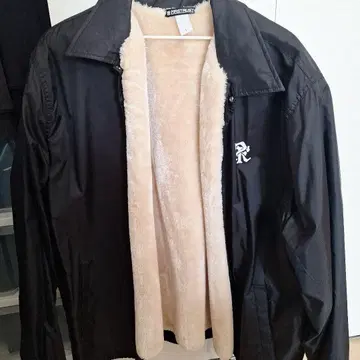 FIRSTRUST 블랙 자켓 L 사이즈