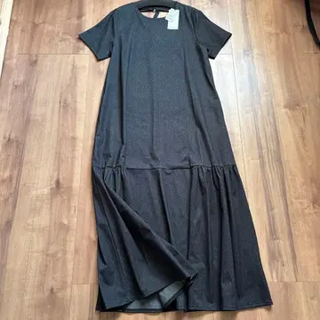 새상품 vin 정가 24,000엔 스콧 클럽 롱 원피스 블랙 계열