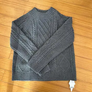 젤라피케 그레이 케이블 니트 스웨터 F 사이즈