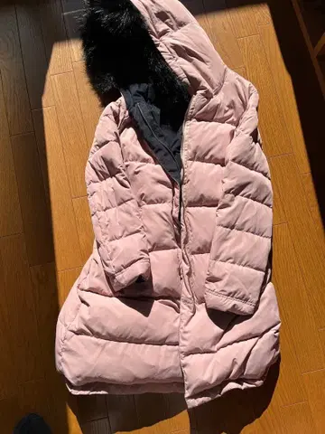 핑크 후드 부착 롱 다운 자켓