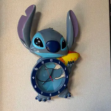 스티치 핫도그 모양 시계