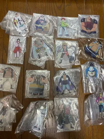 흰 수염 해적단 아크릴 스탠드 컴프 세트