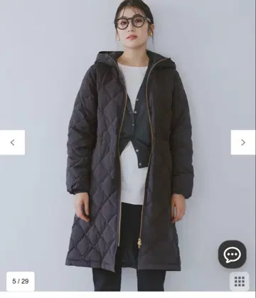 차콜 그레이 퀼팅 다운 자켓