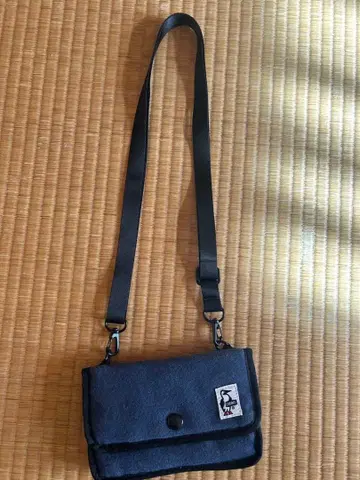 참스 chums 네이비 숄더백