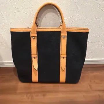 울 가죽 토트백