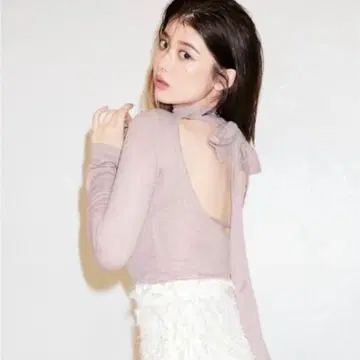 SNIDEL 백 오픈 시어 니트 풀오버