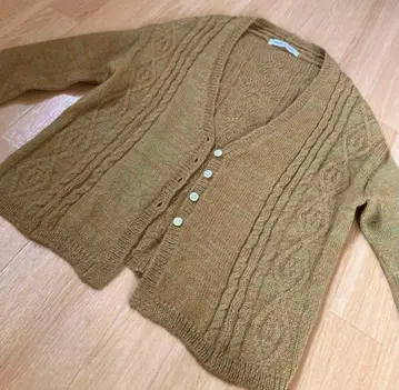 MAISON DE PLAGE 알파카 케이블 짜임 니트 가디건