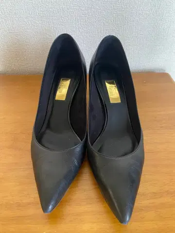 블랙 가죽 스틸레토 하이힐