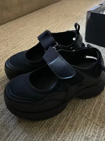 L.B.에반스 블랙 샌들 벨크로 테이프 포함