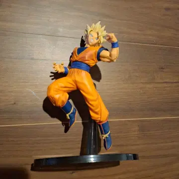 손오공 액션 피규어