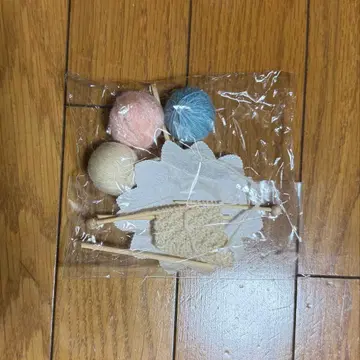 [1주간 한정] 돌피드림 촬영 소품 니트