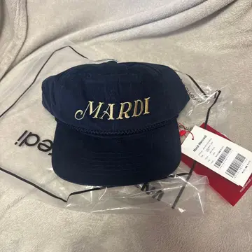 MARDI 자수 네이비 야구 모자
