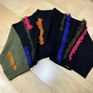 HARE 프린지 니트