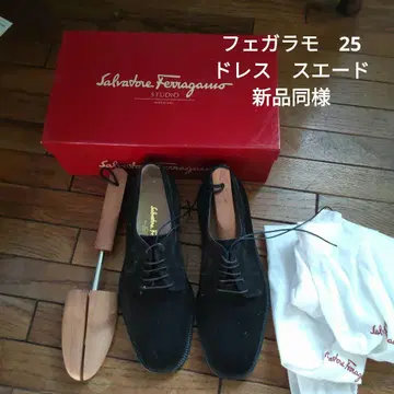 페라가모 스웨이드 드레스 슈즈 25 새상품급!