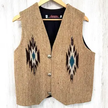 CENTINELA 센티넬라 치마요 베스트 오르테가 네이비 버튼