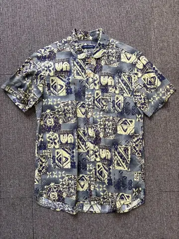 URBAN RESEARCH 반팔 패턴 셔츠