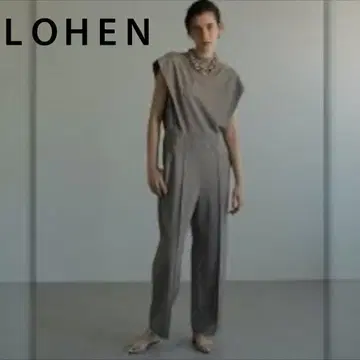 미사용 새상품 LOHEN 컬러 턱 슬리브 올인원