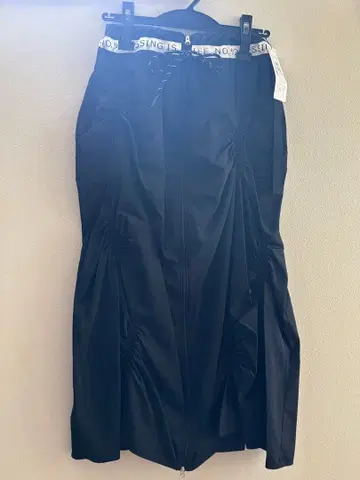 미사용 새상품 Eimee Law 롱 스커트 블랙 스콧 클럽