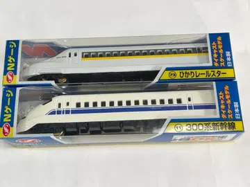N 게이지 다이캐스트 스케일 모델 300계 신칸센, 히카리 레일스타