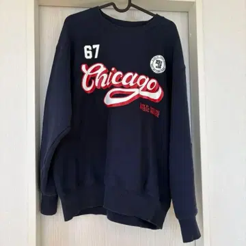 BAYFLOW 시카고 로고 네이비 트레이닝복