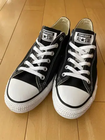 CONVERSE ALL STAR 블랙 스니커즈