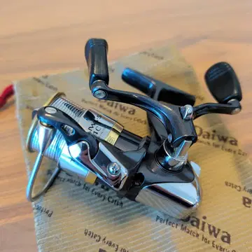 TEAM DAIWA 2004C 스피닝 릴