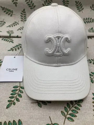 화이트 야구 모자 jj