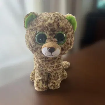 레오파드 무늬 봉제 인형