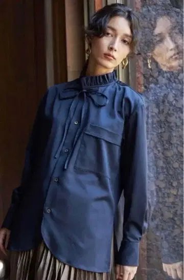 다크 네이비 리본 포함 블라우스 프리 사이즈