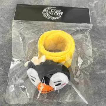 LEE JUNHO 펭귄 리스트 밴드