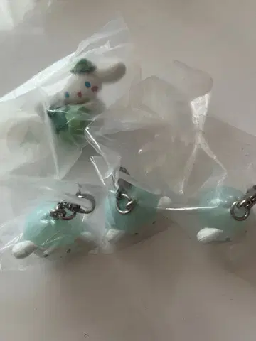 산리오 메지루시 액세서리 나리키리만 love 말차 시나몬