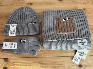 UNIQLO x ANYA HINDMARCH 콜라보 3세트