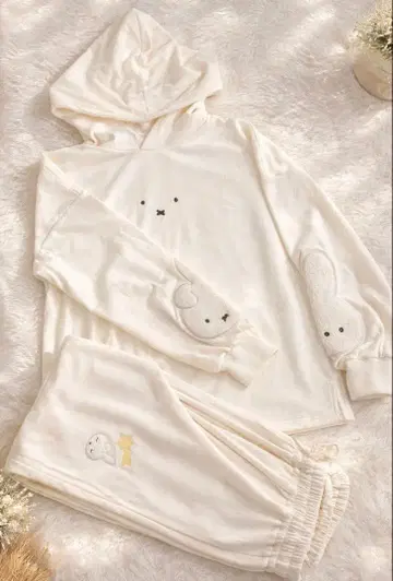 미피 룸웨어 상하의 세트 1회 착용 새상품급