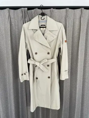 AIGLE 베이지 더블 브레스트 트렌치코트