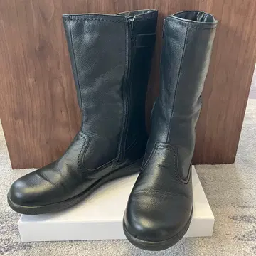 [ 새상품급 ] 아킬레스 솔보 블랙 가죽 롱 부츠 25 EEE