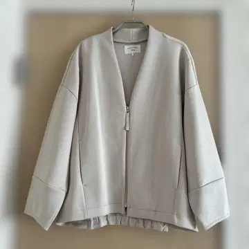 Samansa Mos2Blue 노카라 자켓 베이지