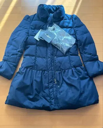 [ 새상품 ] RUIRUE BOUTIQUE 다운 코트 A라인 XL 리본