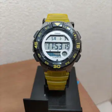 카시오 디지털 손목시계