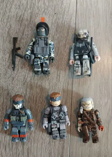 메탈기어 베어브릭