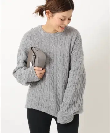 Oversized Cable 니트