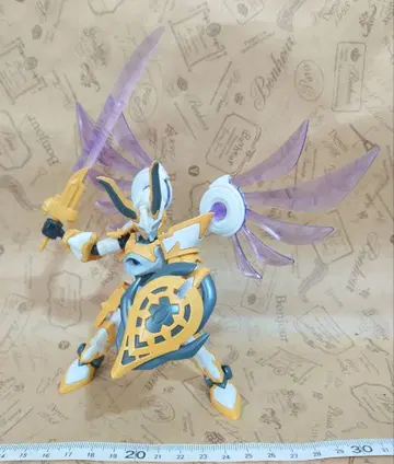 LBX 루시퍼 골판지 전기 프라모델 정크