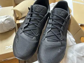 On 클라우드틸트 Cloudtilt 28cm