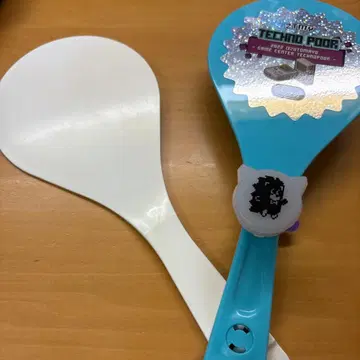 계속 한밤중이면 좋을 텐데 테크노푸어 샤모지